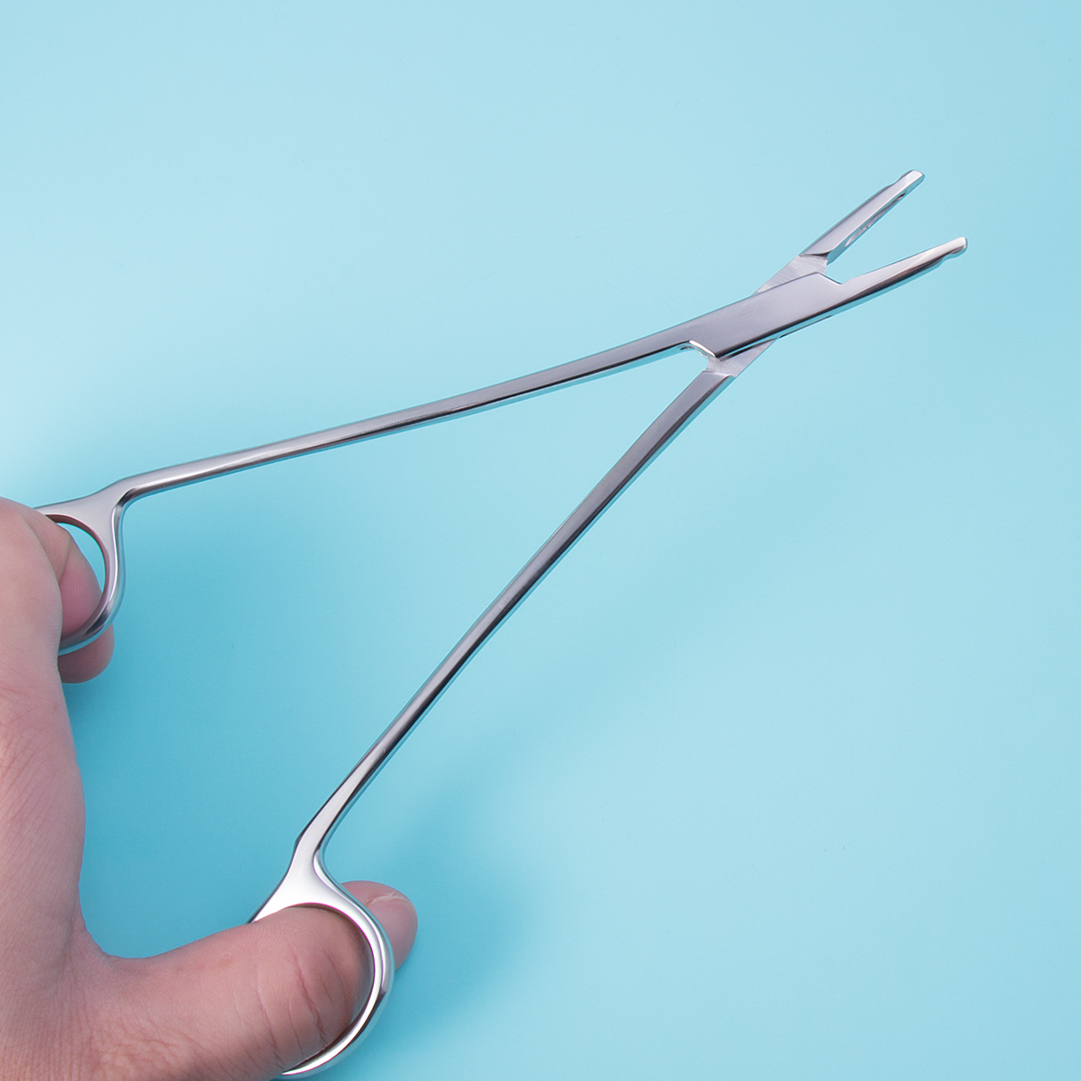 Ergonomic Auxiliary Plier Set: Ideal for Efficient Handheld Hole-Punch Operations