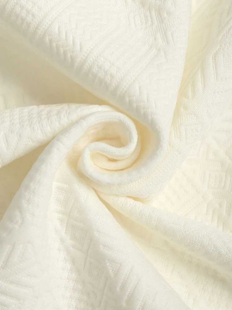 ZAFUL Tracksuit for Men Geometric Retro Jacquard Quarter Button Short Sleeves Polo Shirt with Shorts Two Pieces Set Z5096720 W250609