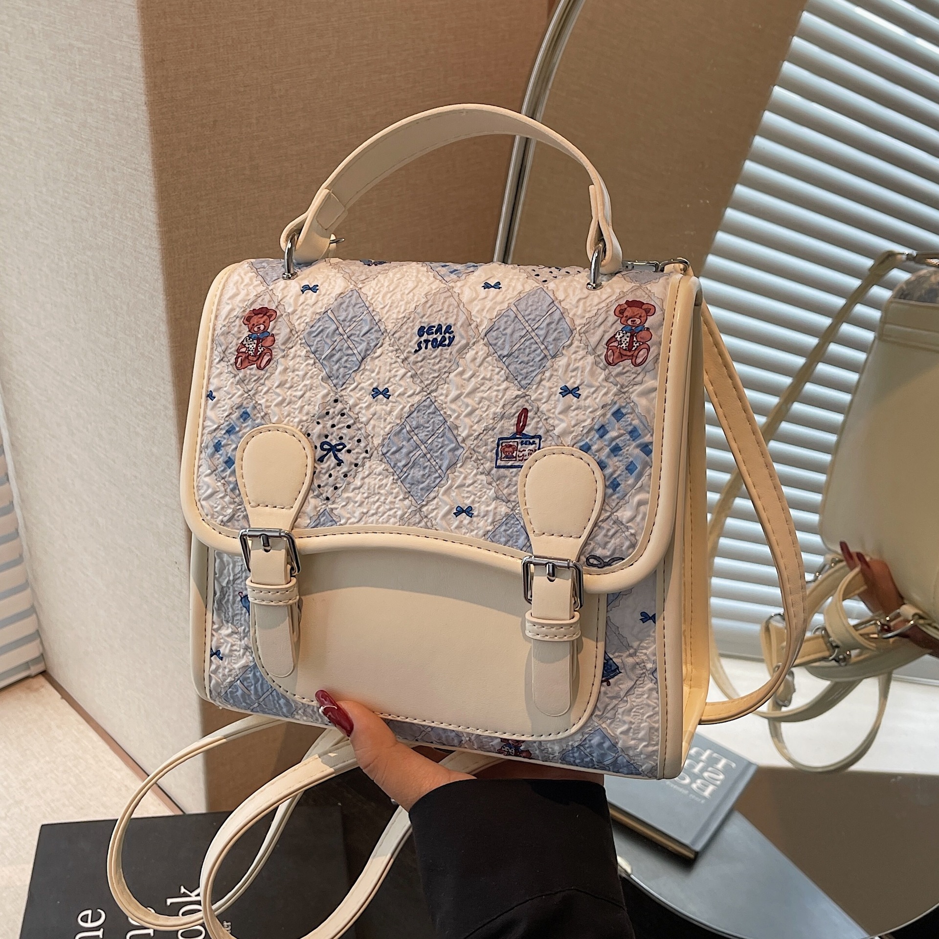 designer Korean Style Cute Cartoon Bear Handbag for Women 2025 New Fashion Casual Backpack Student School Bag