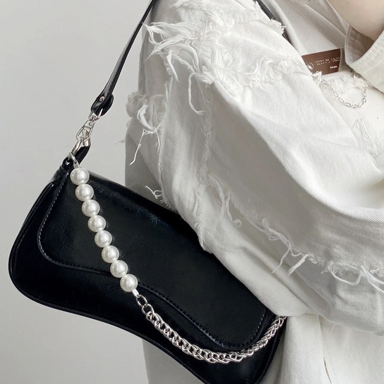 designer 2025 New Niche Fashion Underarm Bag for Women Versatile Pearl Chain Bag Handbag Shoulder Crossbody Tote Bag
