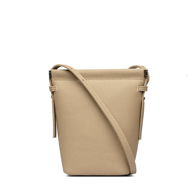 2025 Fashion New Mini Niche High-end Small Lightweight Bucket Large Screen Phone Crossbody Bag