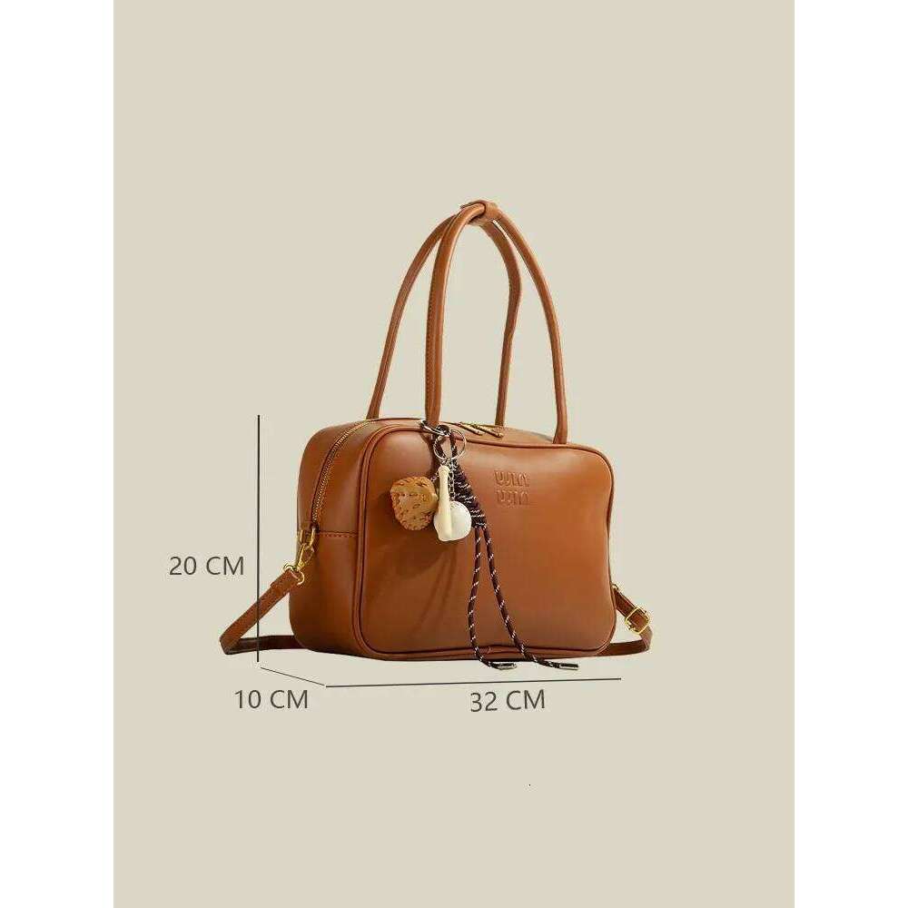 Designer 2025 Portable Bowling Women's Spring And Summer Tide Tote Large-Capacity Shoulder Messenger Bag