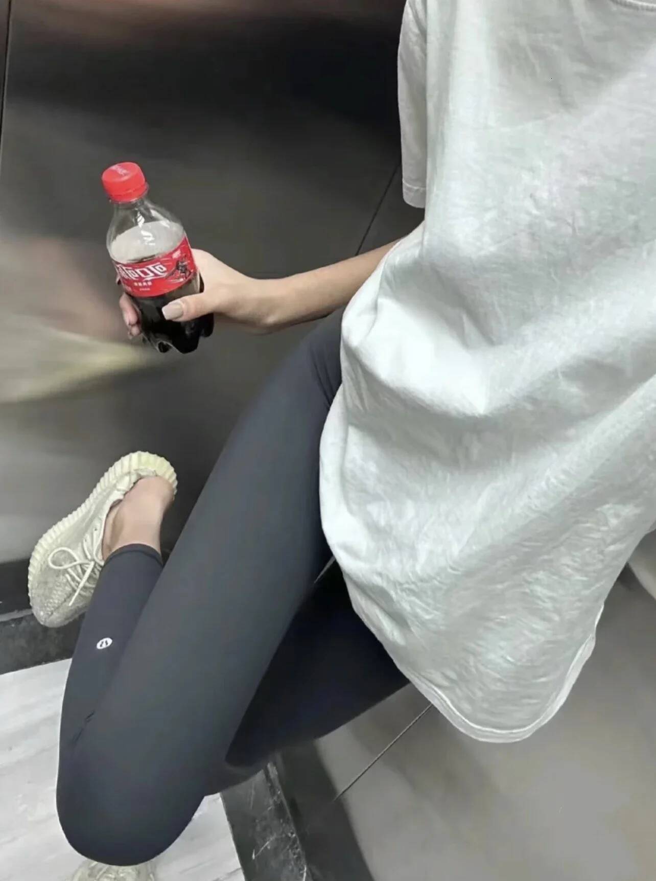 2025 summer ice yoga Yoga Waist Tight Running Training Nine-point Pants Abdomen High Elastic Fiess