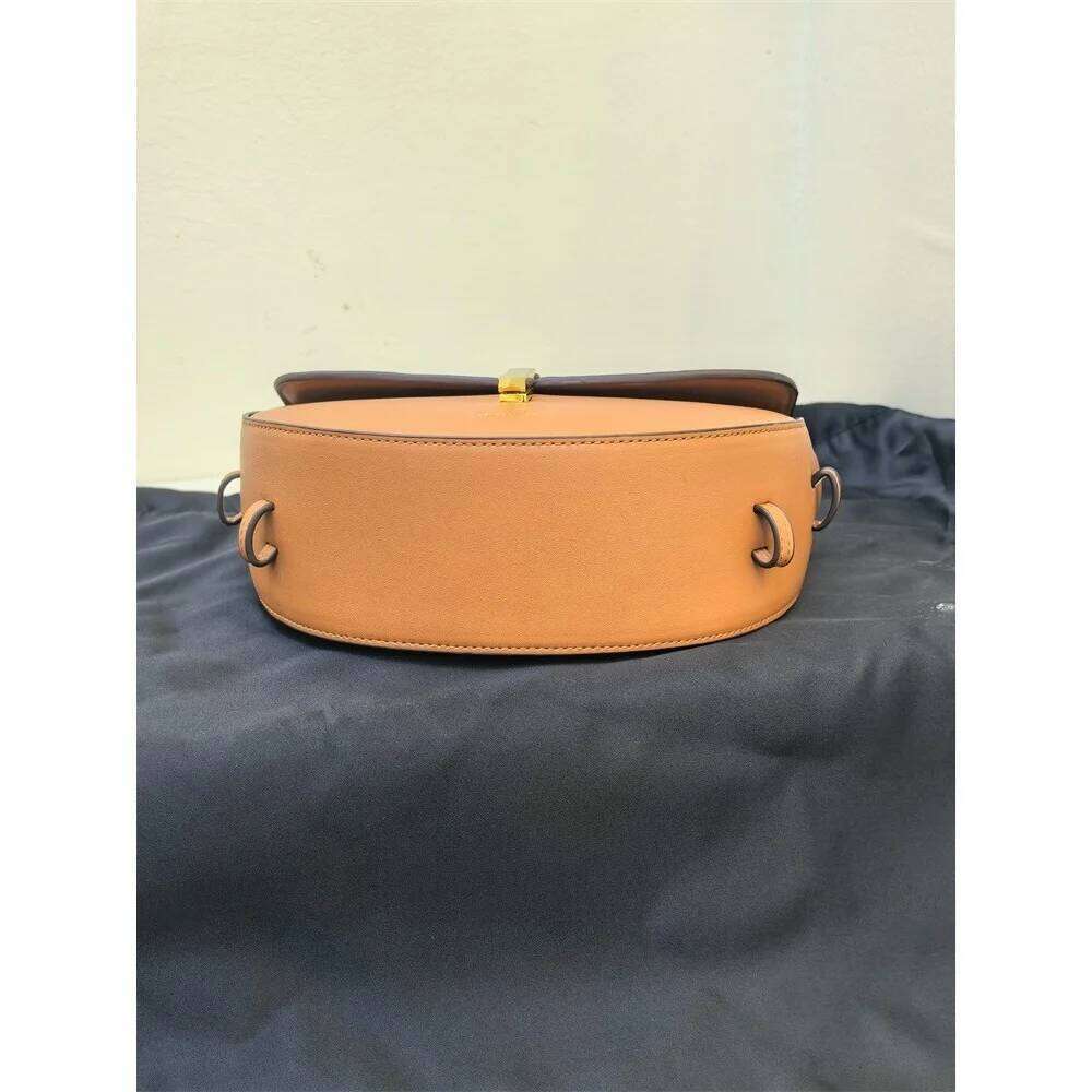 2025new Arrivalniche Style High-quality Leather Half-moon Maroon Fashionfashion One-shoulder Cross-body Saddle Bag For Women