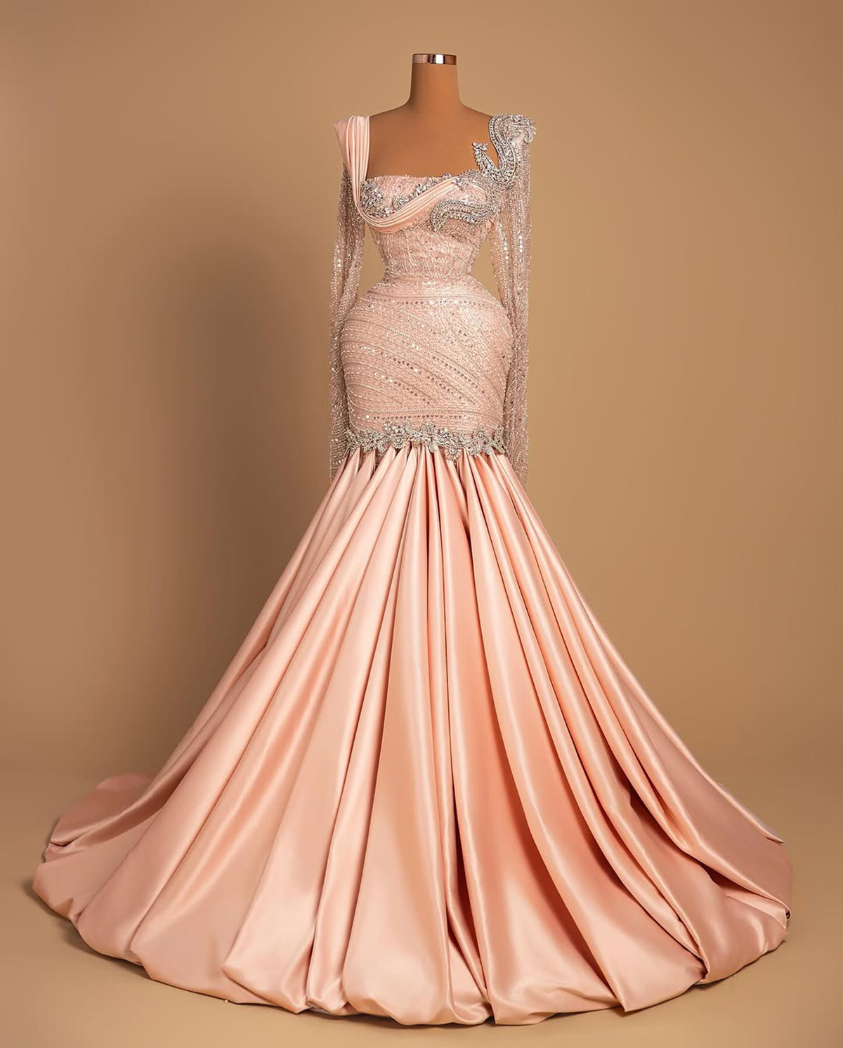 Graceful Crystal Evening Dresses Sequins Prom Dress Rhinestone Beading Long Sleeves Pearls Mermaid Party Gowns Vestidos De Noche Plus Size