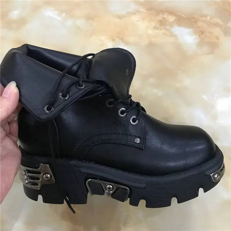 Ddmyoutdoor Punk Style Women Ankle Black CM Platform Boot High Tops Boots Metal Decor Autumn Winter Botas Mujer Outdoor Shoes