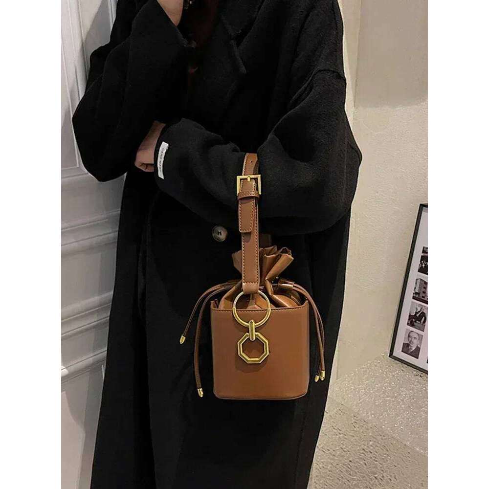 Vintage PU Leather Mini Crossbody Bag Women Autumn Fashion Commuter Handbags 2024 New Solid Color Lady Square Pack