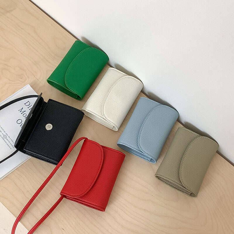 Korean Niche Women's 2025 New Versatile Simple Shoulder Crossbody Summer Elegant Trendy PU Small Square Bag