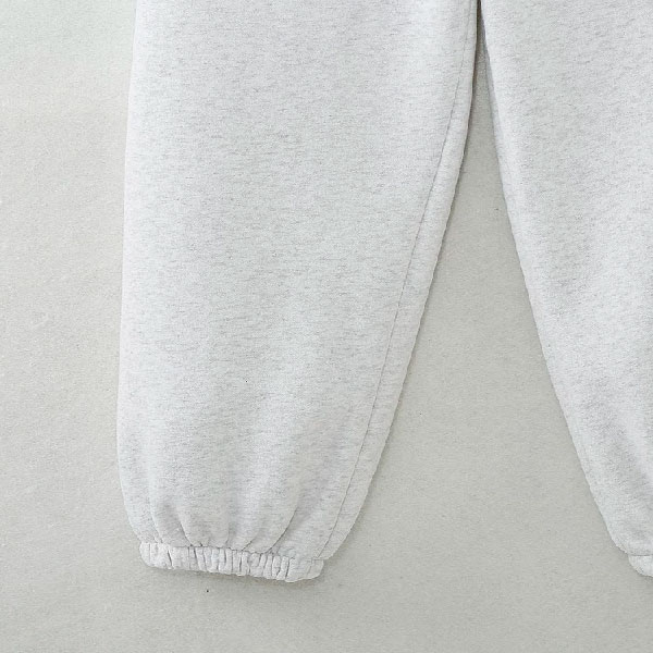 Chic Unisex Long-Sleeve Pullover Top & Pants Combo: Stylish Comfortable Attire Ideal For Daily Life