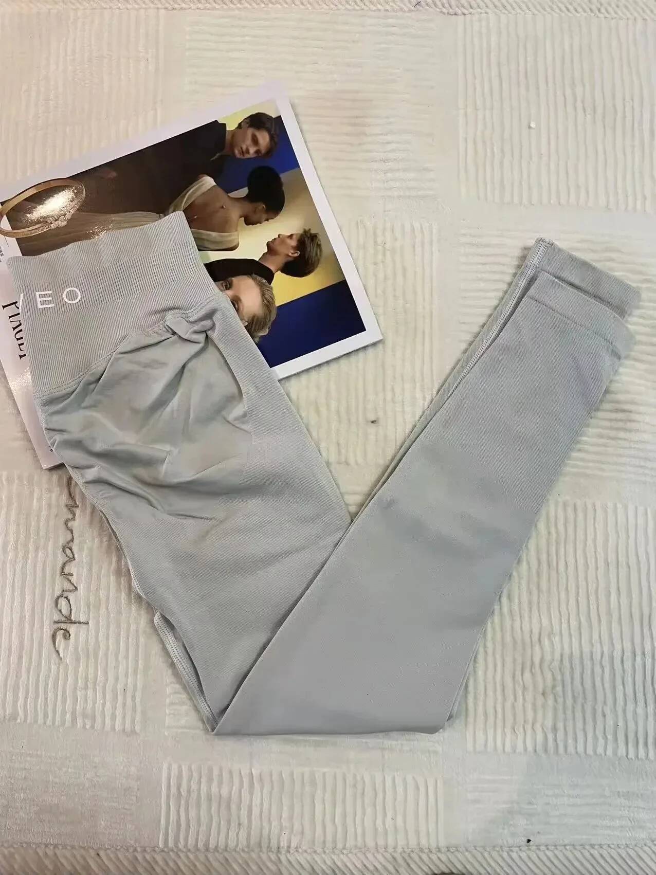 2025 Top Women's Summer Impact Seamless Yoga Legs Low Rib Gym Pants Comfortable Breathable Close Fit Fiess Tights