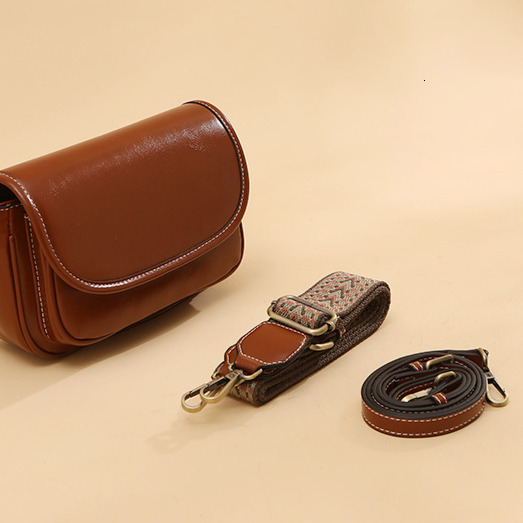 Free Shipping, Niche Women's Handbag For Summer 2025 Designer Trendy Soft Leather Small Square Bag Luxurious Retro Single Shoulder Crossbody Bag