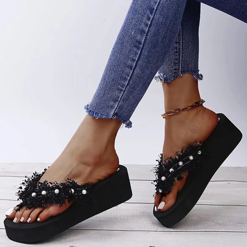 Fashion Pearl Decor Thick Bottom Slippers Women Colorful Sequins Clip Toe Wedge Sandals Female Lightweight Non Slip Slides Mujer 250603