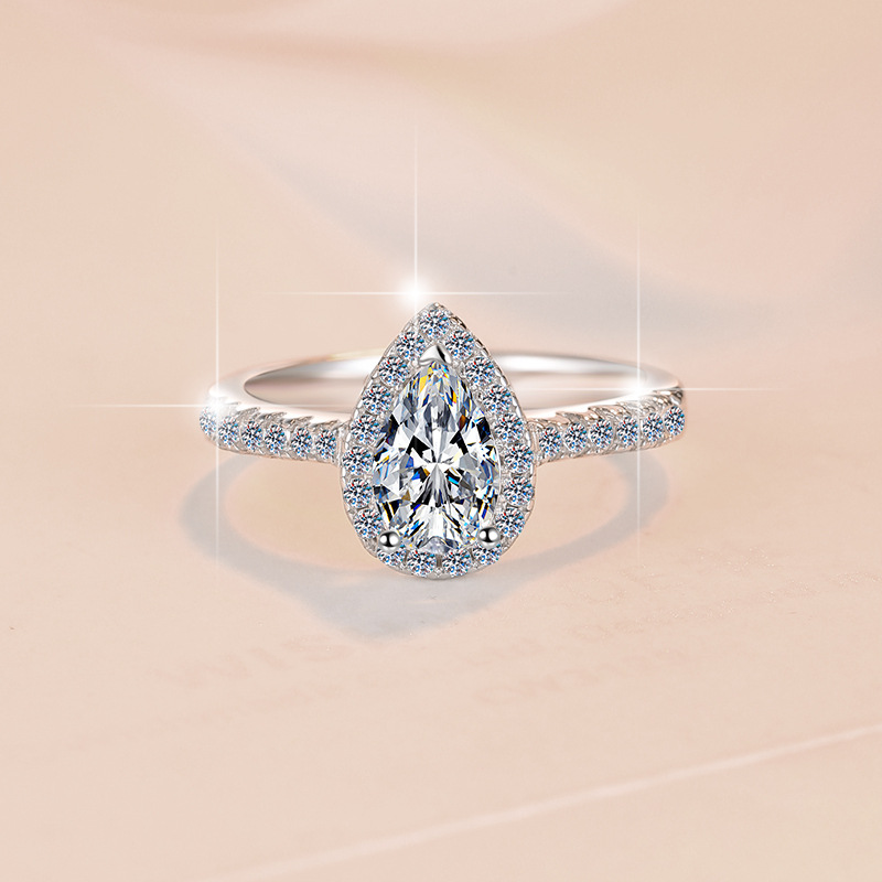 Wholesale Option Available! Versatile Designer Bracelet Featuring a Sparkling Moissanite Stone