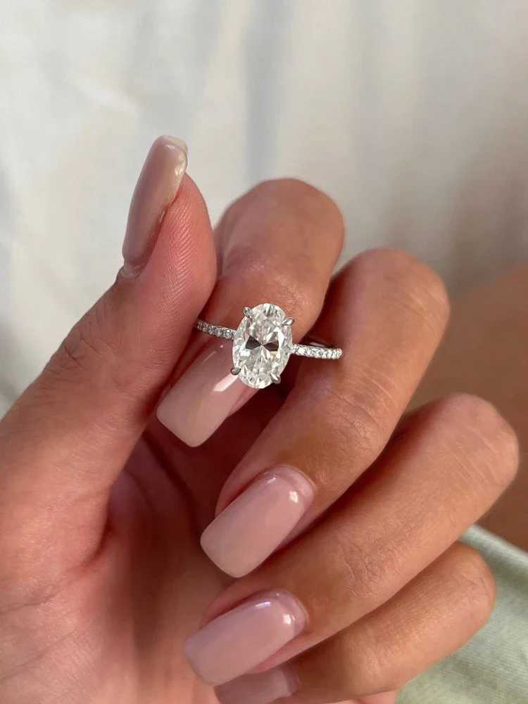 925 Sterling Silver Full Zirconia Gorgeous 1-5CT Oval Stone Ring For Women Engagement Wedding Luxury High Quality Fine Jewelry XJ250606