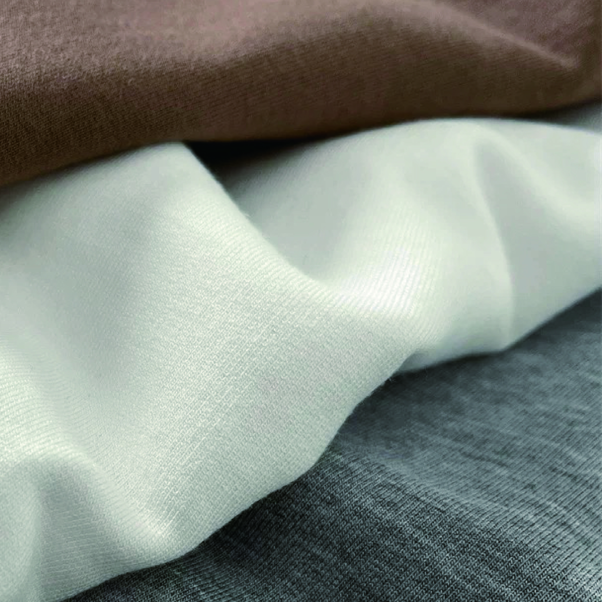 Fashionable Womens Loose-Fit Pullover Sweatshirt Simple & Comfortable Pure Color Model