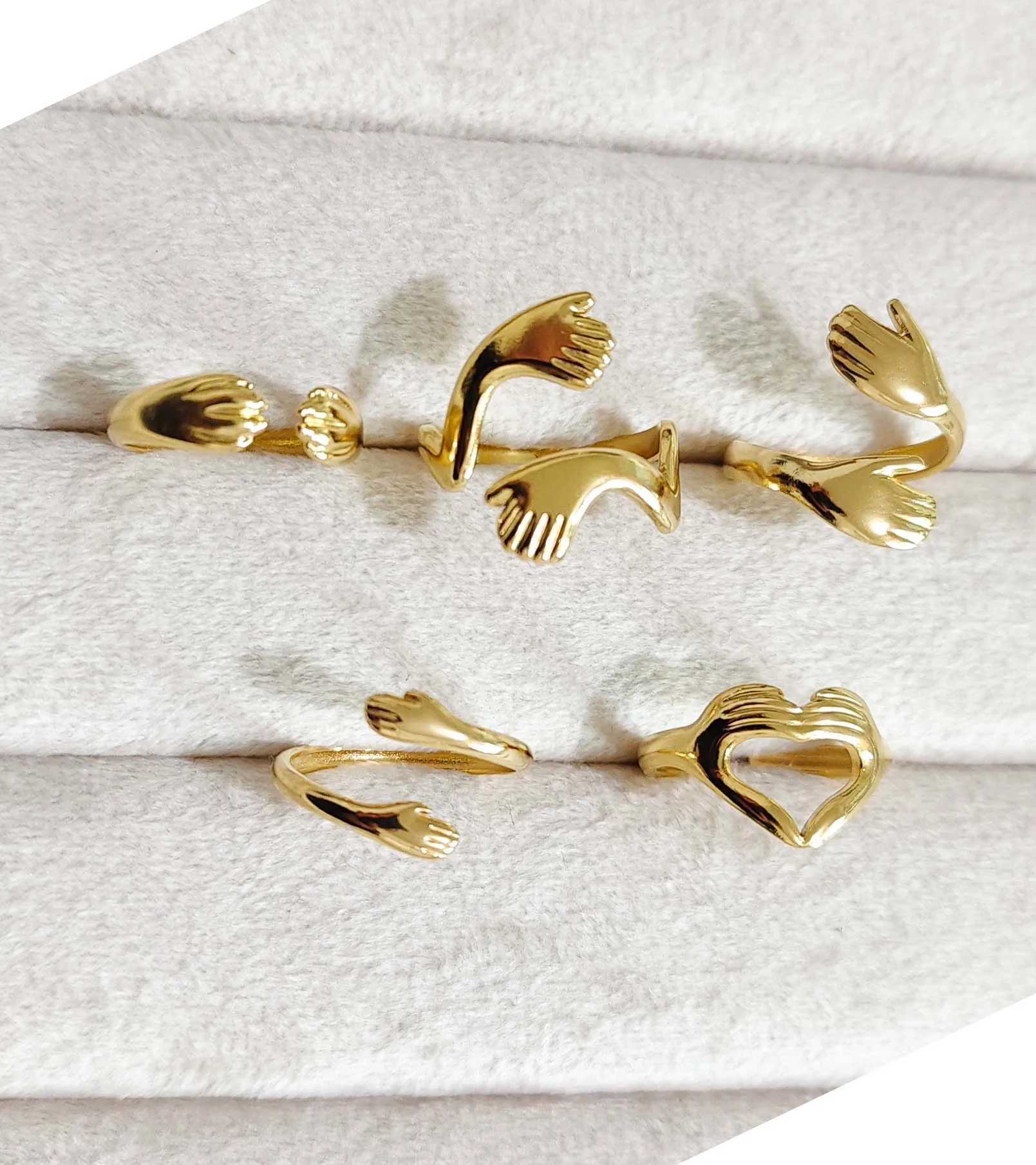 Stainless steel ins style ring love hug couples open adjustable index finger ring fashion Joker advanced sense suit. W250606