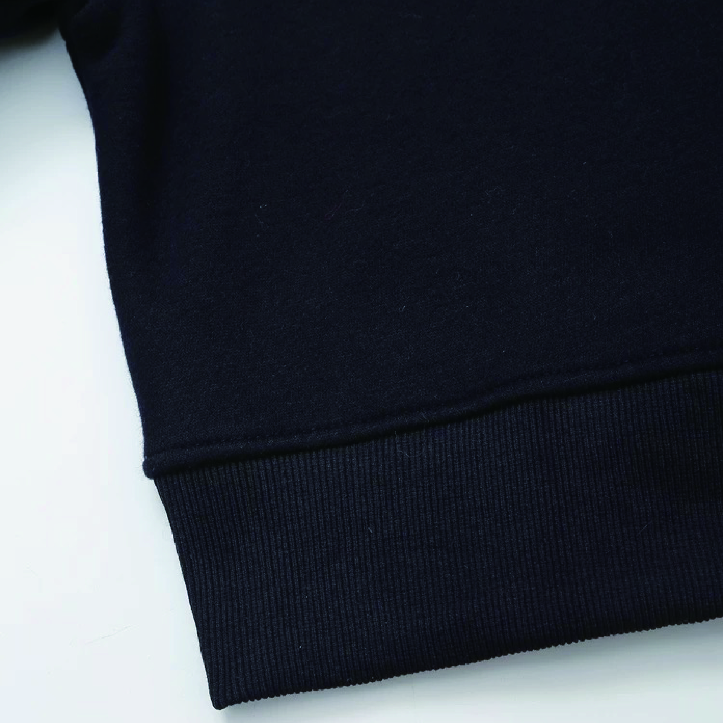 Women's Fashion Hooded Sweatshirt with Relaxed Shoulder Design - Comfortable & Stylish Streetwear