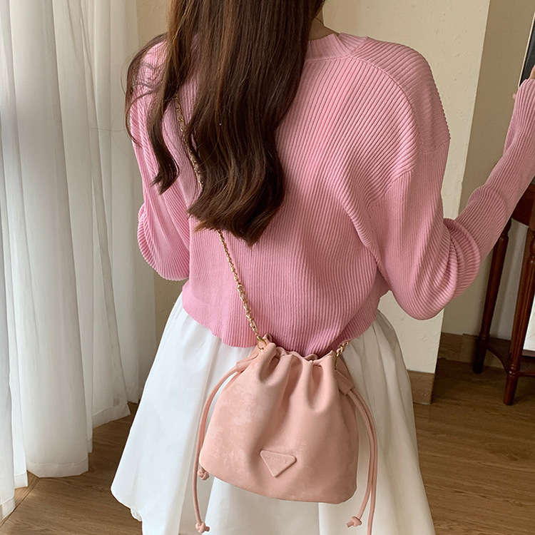 designer Girly Pink Crossbody Bucket Bag for Women 2025 New High-Value Drawstring Chain Shoulder Bag Versatile Small Bag