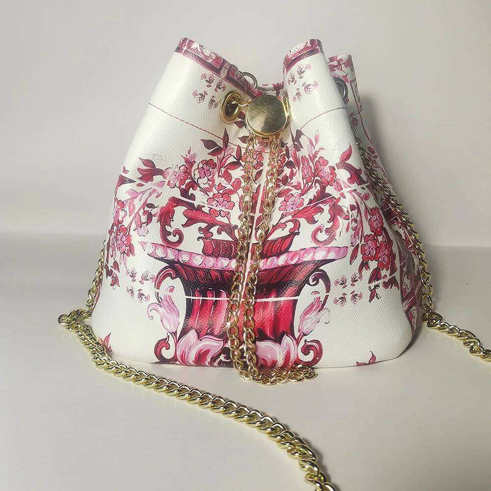 Big Spring/Summer New Women's Crossbody Versatile PU Shoulder Large Capacity Commuter Bucket Bag