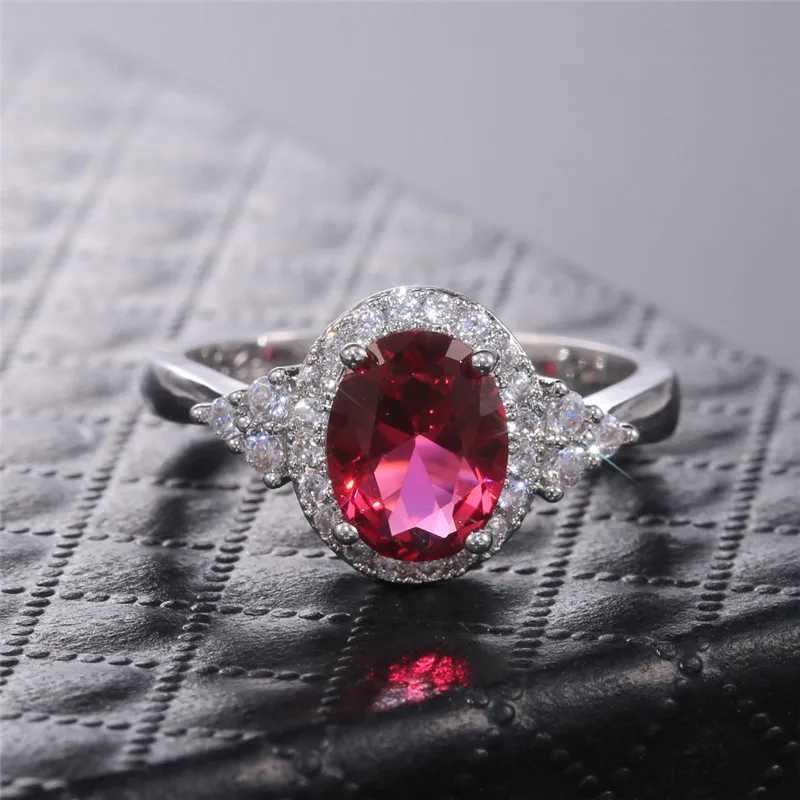 925 Sterling Silver Cubic Zirconia Rings for Women Romantic Oval Red Stone Engagement Wedding Ring Valentines Gift for Lover XJ250606