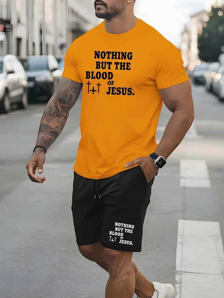 The 2025 summer new mens suit features 3D printed patterns casual and comfortable round neck short sleeves and shorts.It is W250609