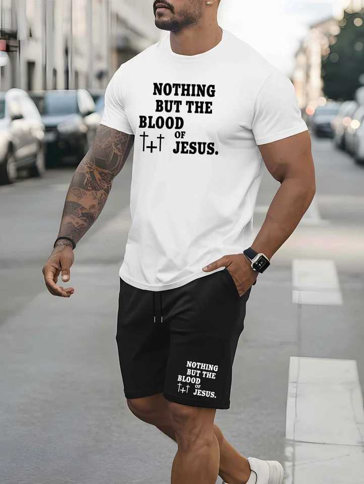 The 2025 summer new mens suit features 3D printed patterns casual and comfortable round neck short sleeves and shorts.It is W250609