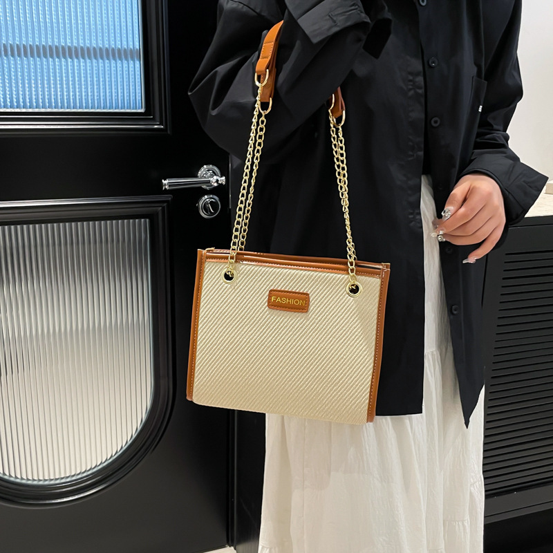 Top brand high-quality new free designer bag 2025 new fashionable elegant handbag armpit bag niche handbag shoulder bag new free designer bag