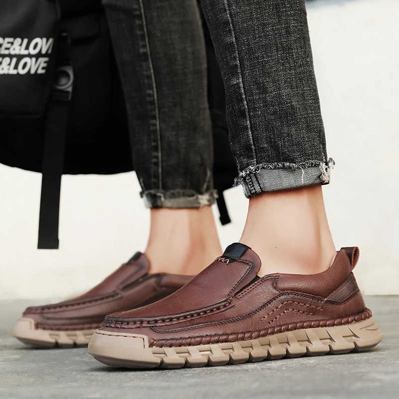 Men Casual Shoes Handmade Leather Loafers Comfortable Mens Shoes Quality Split Leather Flat Moccasins Men Sneakers 250605