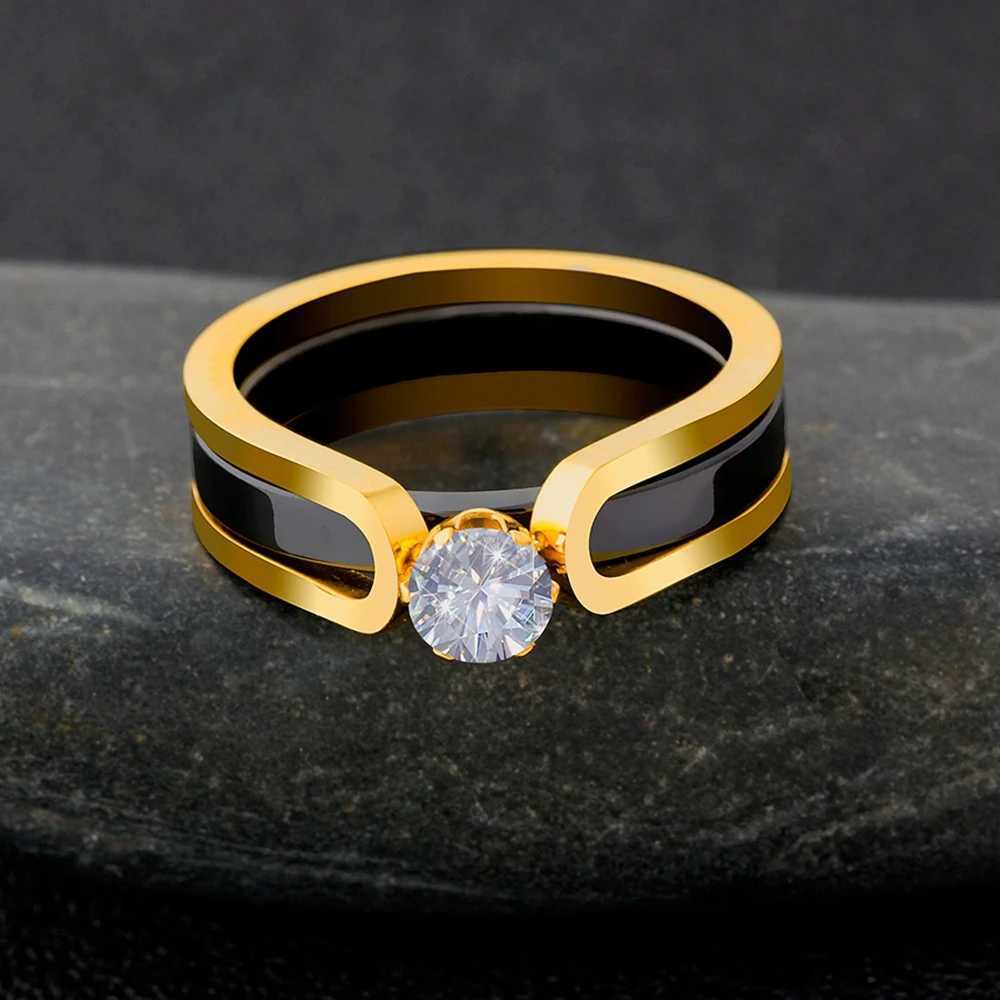 TYO Fashion Charm Crystal Jewelry Ring Men Luxury Cubic Zirconia Stainless Steel Elegant Rings Punk For Women Wedding Engagement W250606