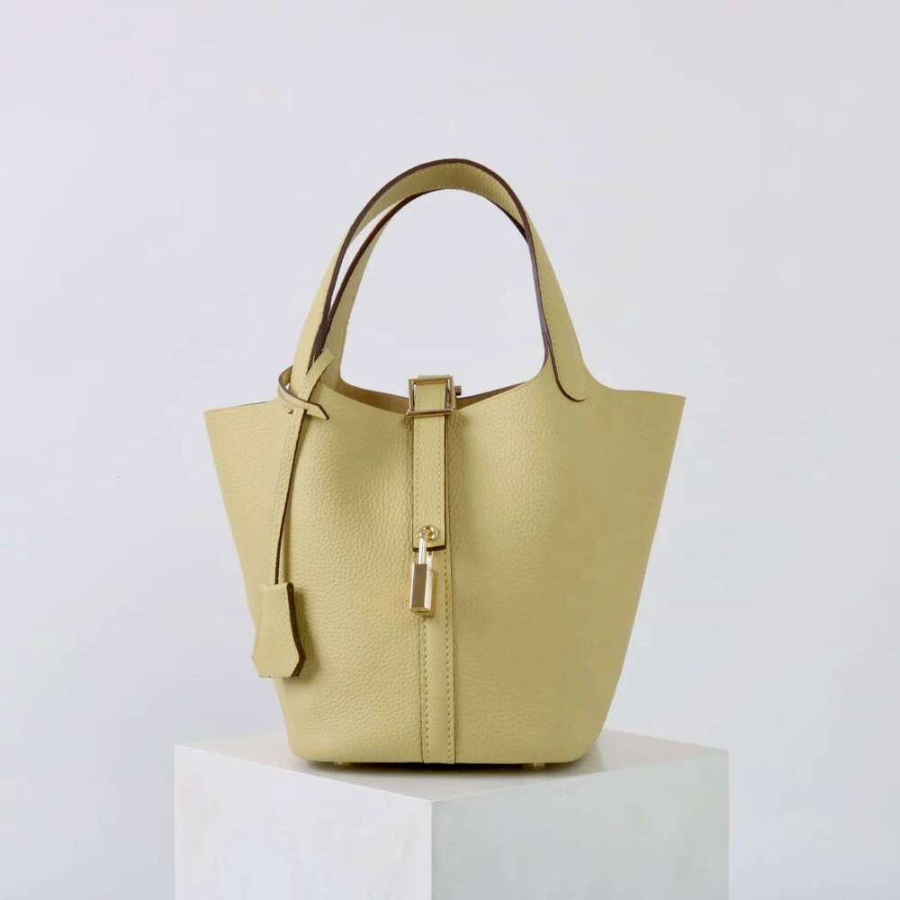 VIELINE New Women's Basket Genuine Leather Underarm One-Shoulder Handbag Small Tote Inside Crossbody Bucket Bag