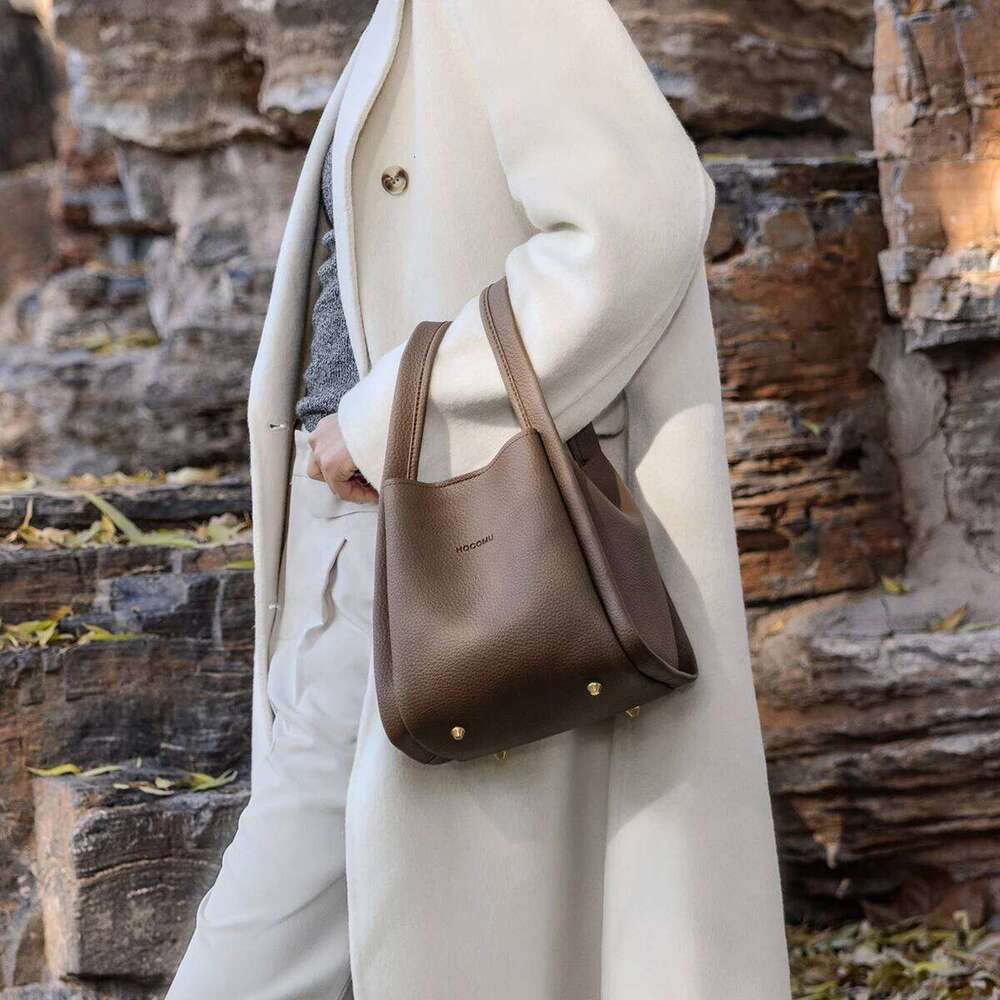 High-End Niche For Women Spring And Summer New Fashion Shoulder Crossbody Versatile Women's Popular Bucket Bag