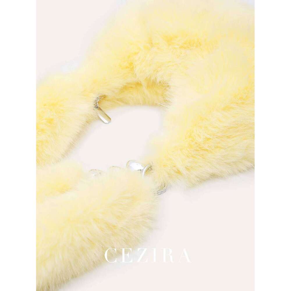 CEZIRA Plush Soft Faux Fur Hobo Women Funky Cute Heart-Shaped Chain Zipper Closure Shoulder Cross Body Bag Fashion Gift