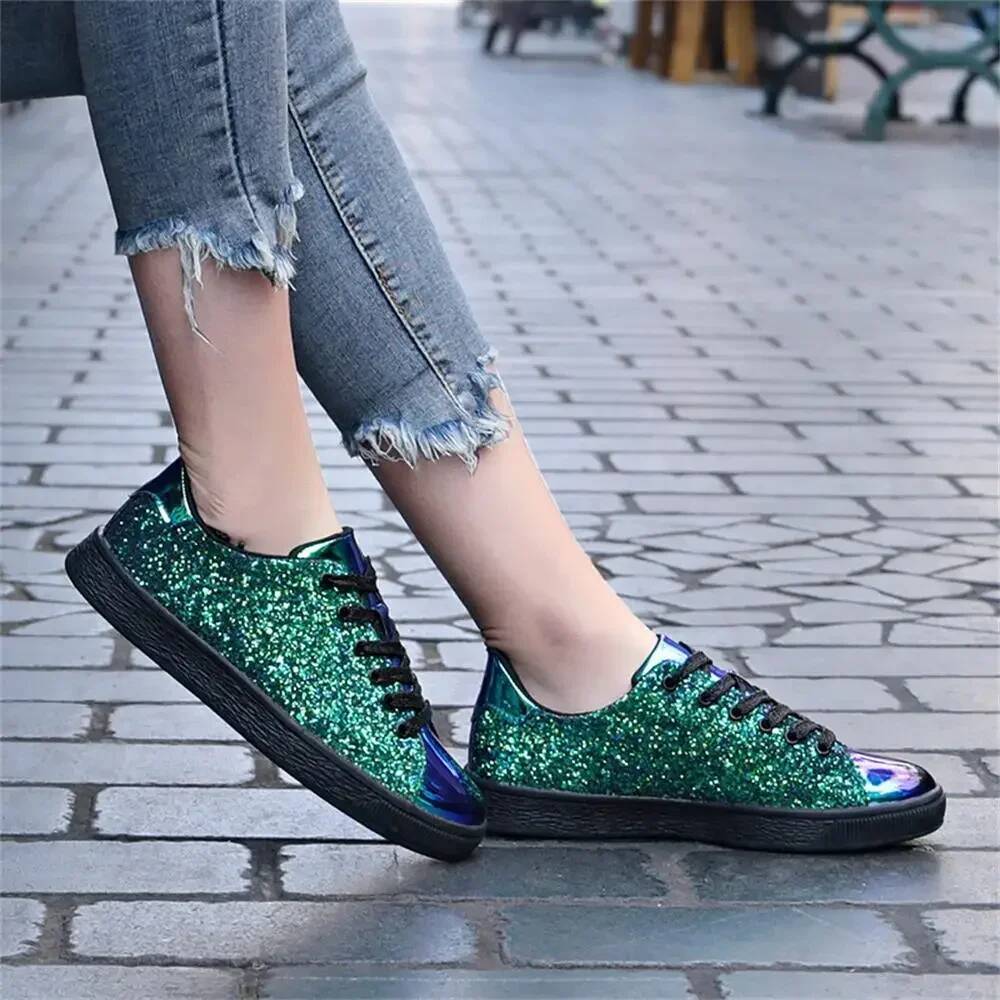 Ddmyoutdoor Spring New Shiny Lace Up Sport Sneakers Large Sized Outdoor Running Walking Casual Sequin Shoes Outdoor Shoes