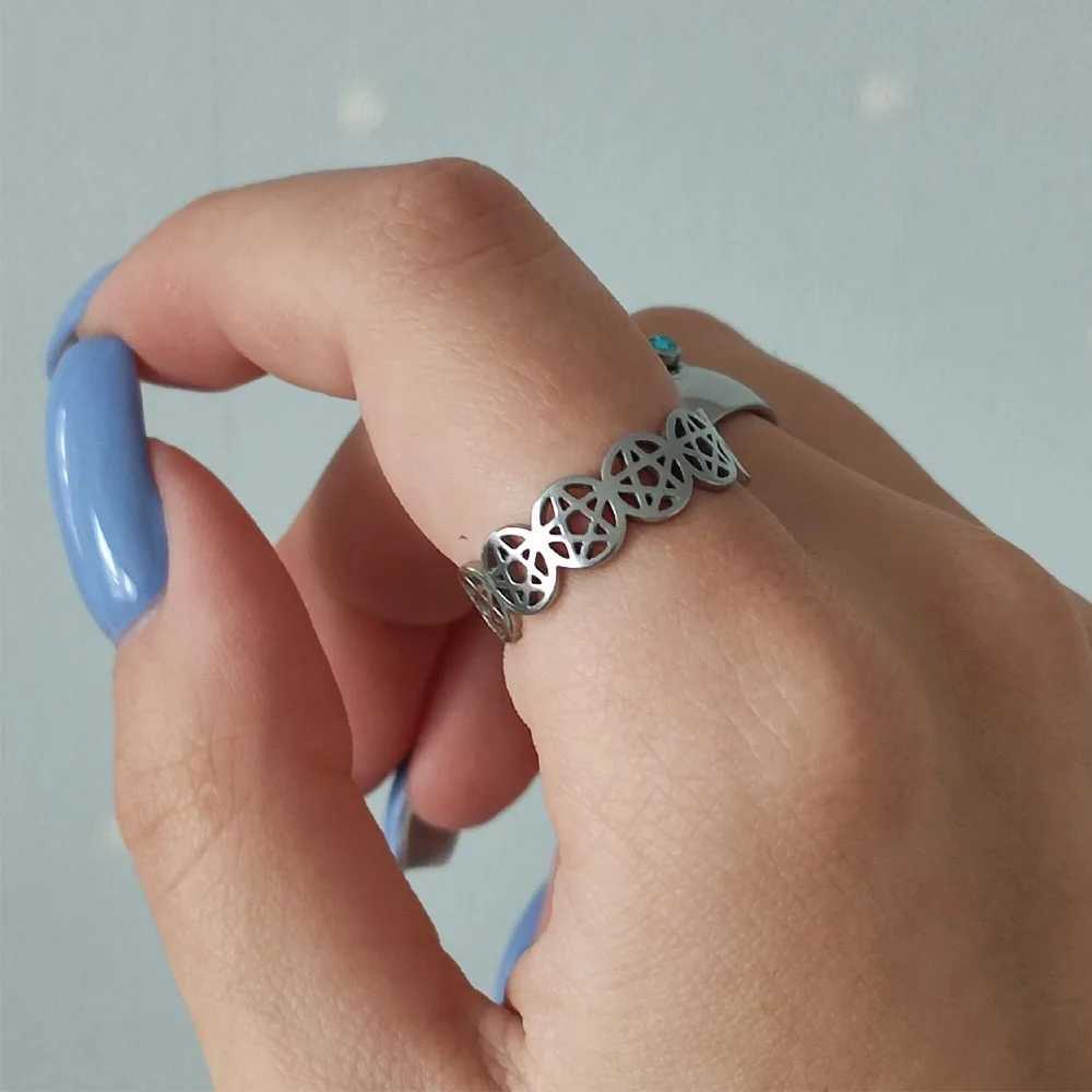 COOLTIME Supernatural Pentagram Ring for Women Stainless Steel Geometric Circular Pentacle Couple Rings Jewelry Gift W250606