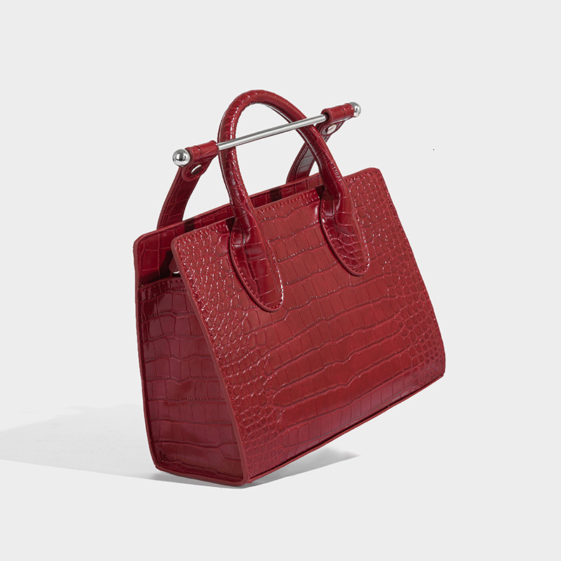 Free Shipping Summer New Luxury Fashion Handbag Niche Large Designer Bags Capacity High-end Sense Single Shoulder Crossbody Crocodile Pattern Small Sq