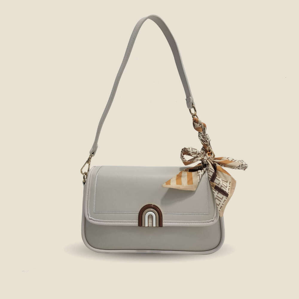 Small Square for Women New Niche Design Arch-Shaped Lock Scarf Saddle Bag Single Shoulder Underarm