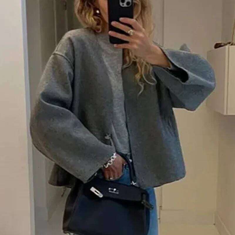 Tweed Jackets for Women Vintage V Neck Oversize Coats Autumn Winter Fashion Single Button Crop Jacket Casual Elegant Coat