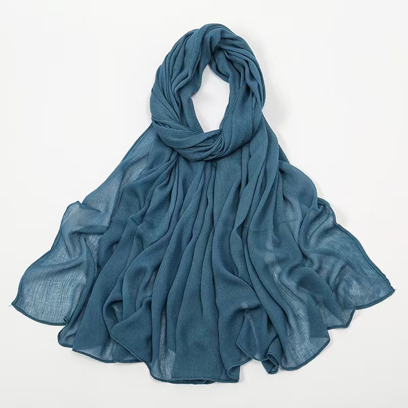 T907 new style curled edge rayon wrinkled long scarf female scarf Malay Indonesia popular solid color simple headscarf