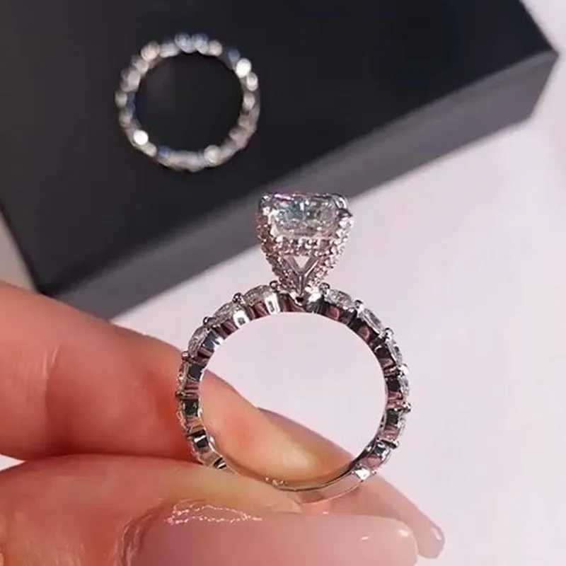 925 Sterling Silver Rings for Women with Geometric Square Crystal Cubic Zirconia Bridal Wedding Party Rings Fashion Jewelry XJ250606