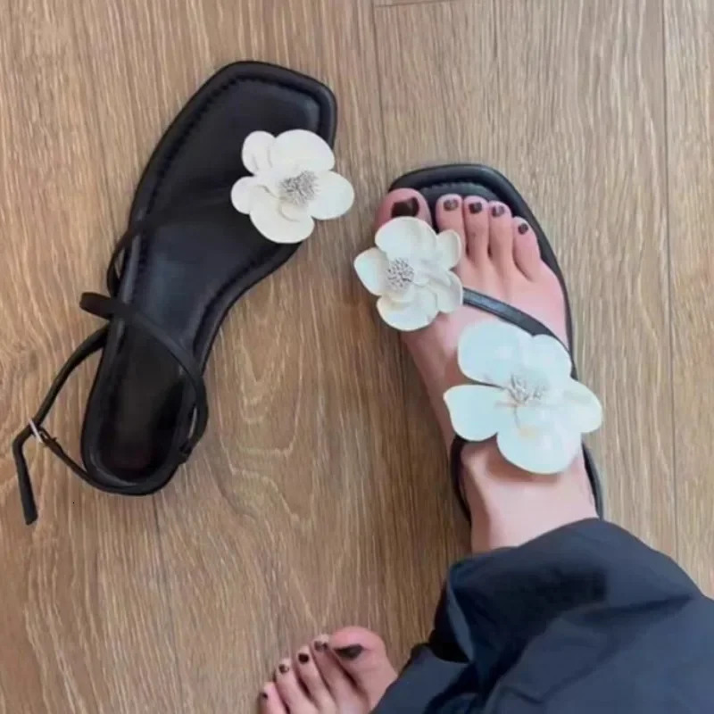 Womens Spring and Summer Soft Leather Soft Sole Beach Open Toe Square Heel Shoes Flower Strap Sandals 250605