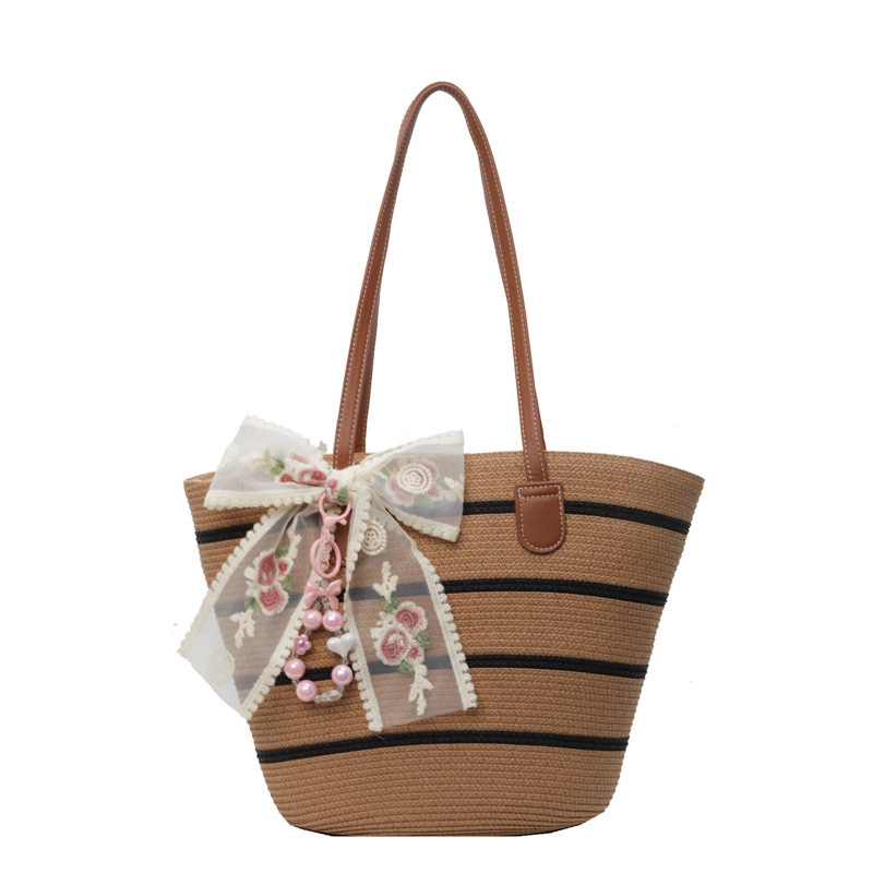 designer Straw Woven Bag for Women Large Capacity 2025 New Beach Vacation Woven Bag Hot Style Single Shoulder Tote Bucket Bag