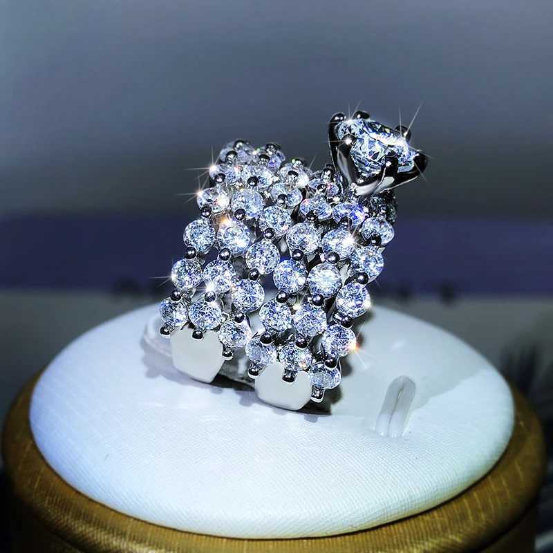 Best Selling New Gypsophila Micro-Inlaid White Zircon Ring 925 Sterling Silver European And American Exaggerated Banquet Party XJ250606