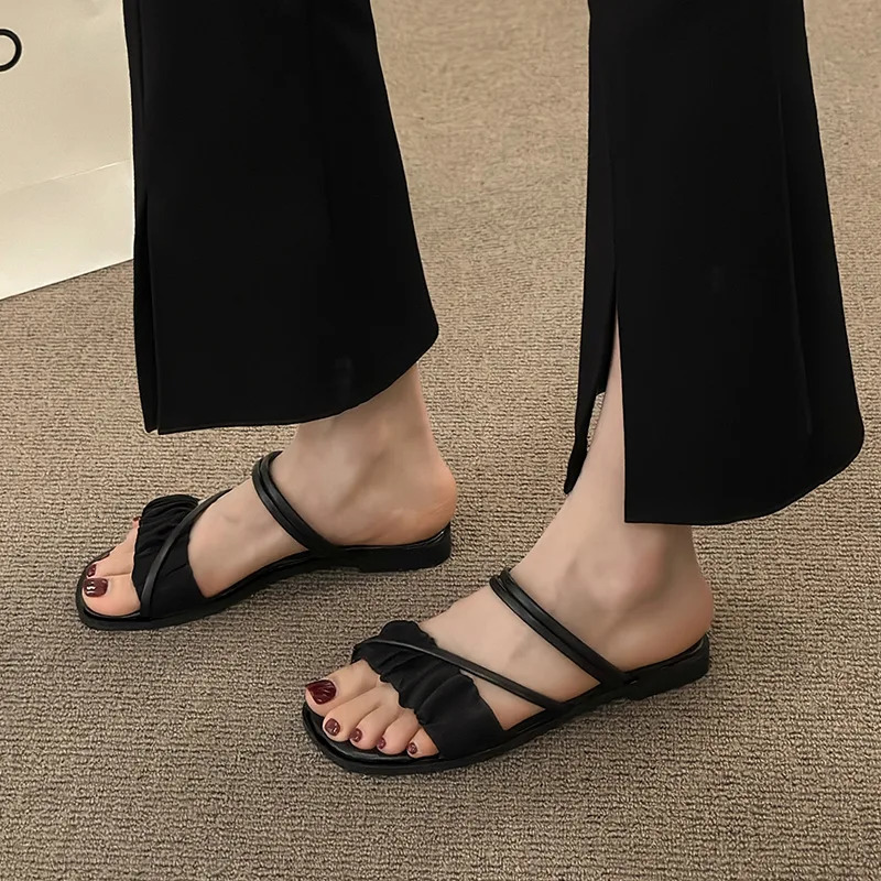 Fashion Woman Sandals Women Sandals Ladies Square Heels Elegant Summer Slippers Outside Cross Tied Leather Female Slides 250605