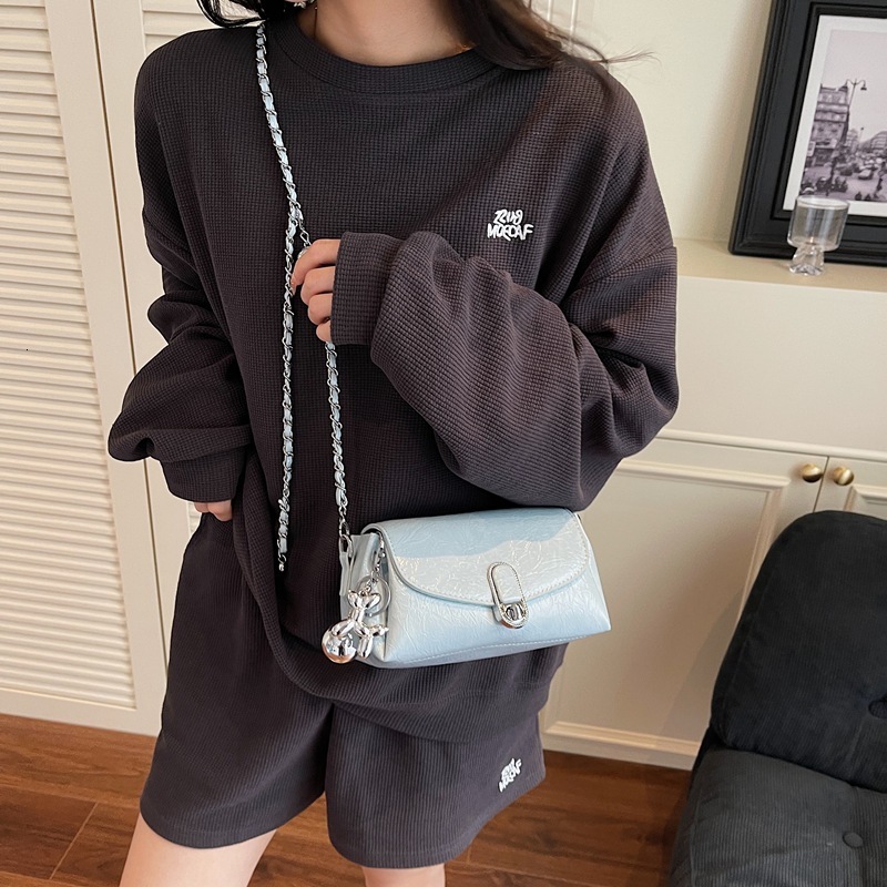 designer High-End Underarm Bag for Women 2025 New Trend Summer Crossbody Small Bag Fashion Simple Chain Bag Small Squar