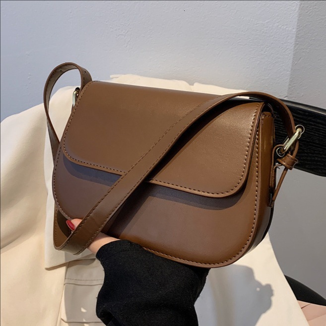 designer Dropshipping Small Bag Women's Bag 2025 New Trendy Fashionable Elegant Simple Shoulder Crossbody Bag Retro Small Square Bag