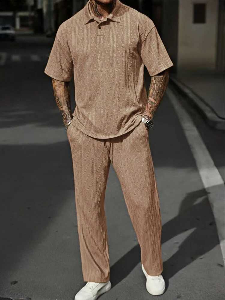 Stylish Jacquard Textured Mens Outfits Summer Casual Short Sleeve Polo Shirts And Pants Two Piece Suits Men Vintage Loose Sets W250609