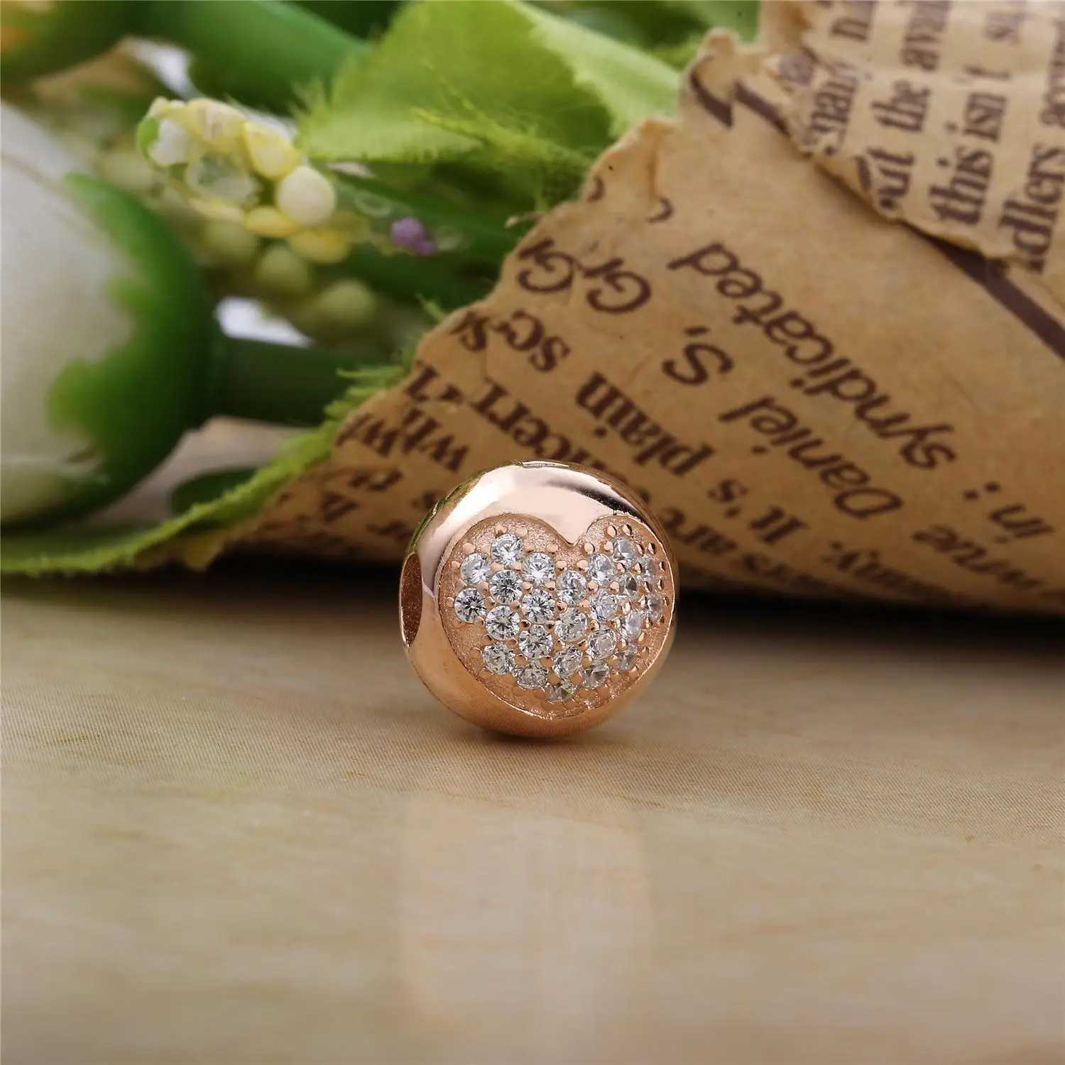 New 925 Silver Plated Rose Gold Feather Snowflakes Pineapple Fine Beads Fit Original Charms Bracelet Women DIY Jewelry XJ250607