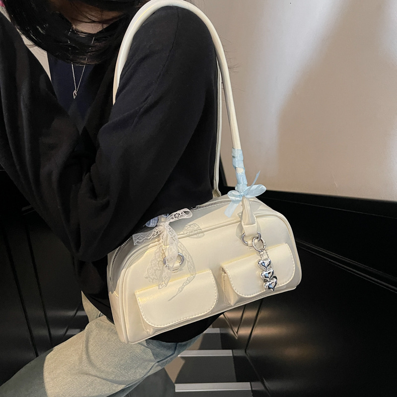 designer High-End Commuter Tote Bag 2025 Spring Summer Large Capacity Shoulder Underarm Bag Versatile Double Pocket Boston Bag