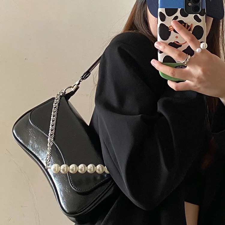 designer 2025 New Niche Fashion Underarm Bag for Women Versatile Pearl Chain Bag Handbag Shoulder Crossbody Tote Bag