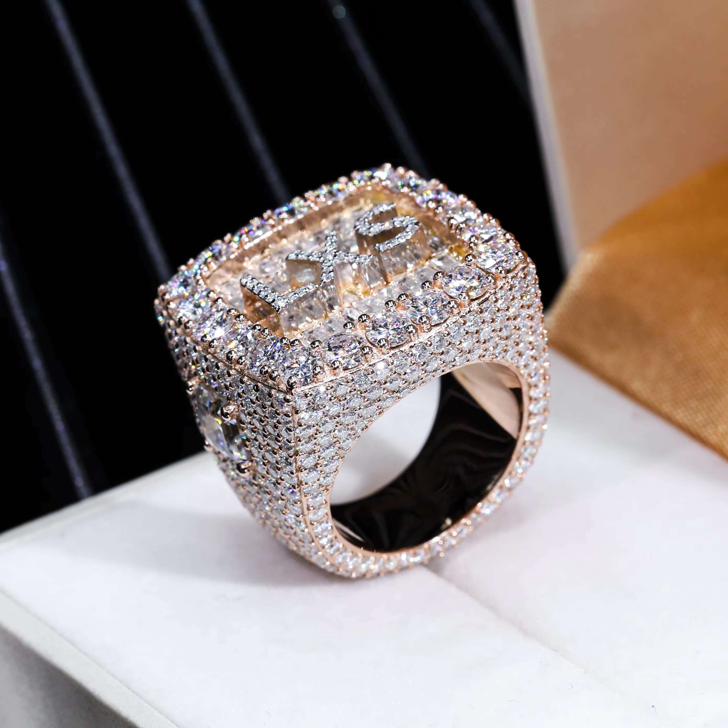 New Design 925 Sterling Silver Diamond Custom Diamond Rings Iced Out VVS Moissanite Hip Hop Men Ring